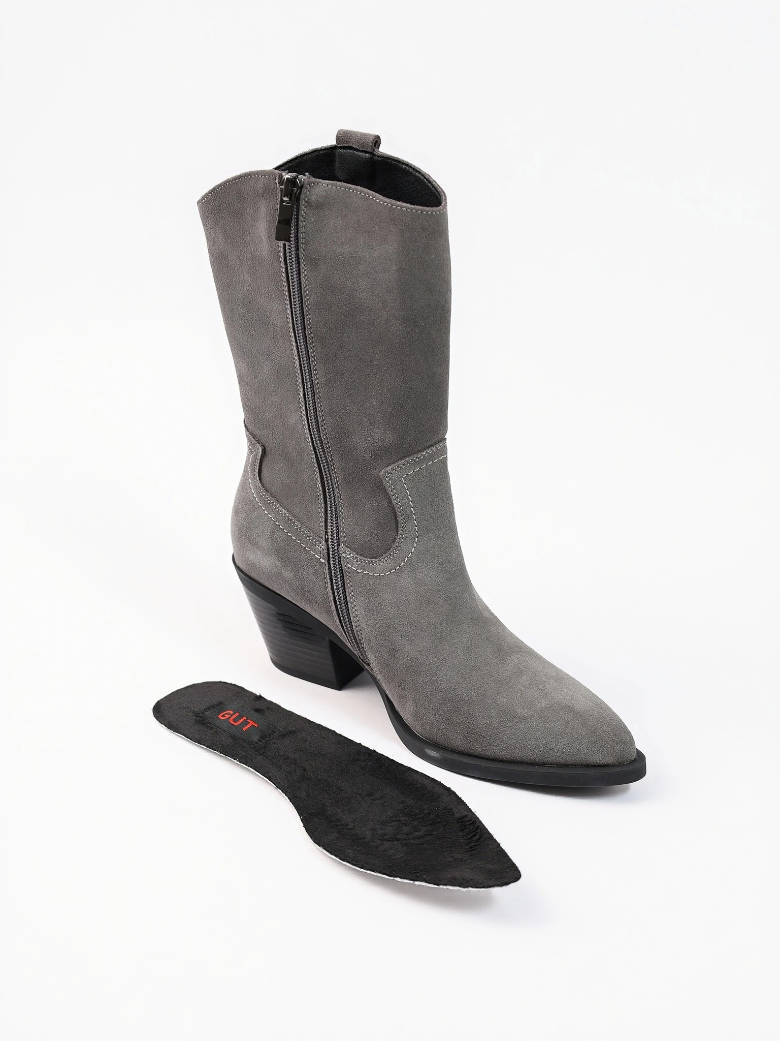 Сапоги-казаки укороченные  серого цвета из натуральной замши